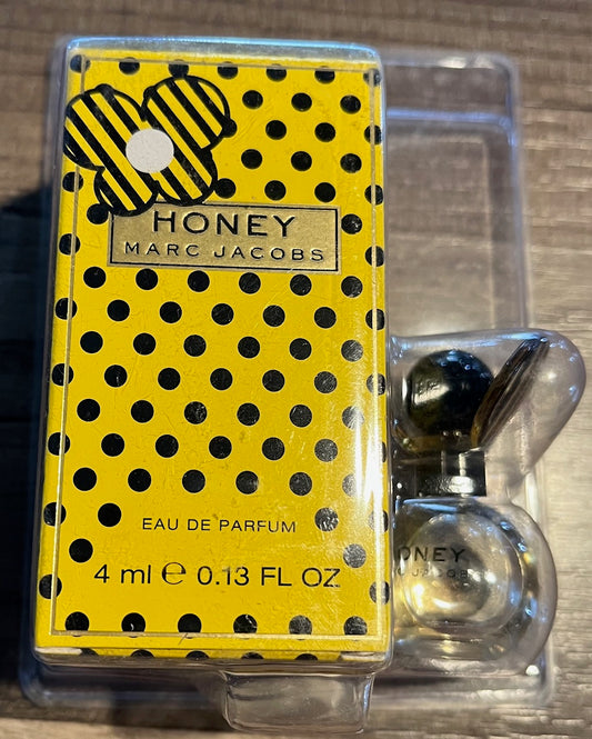 Honey by Marc Jacobs Eau De Parfum Spray, .13 Oz - 0.13 Oz